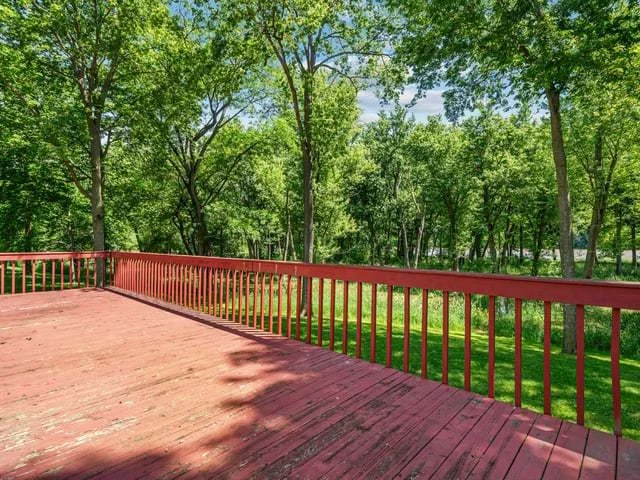 Photo of 1633 N Sauk Trail