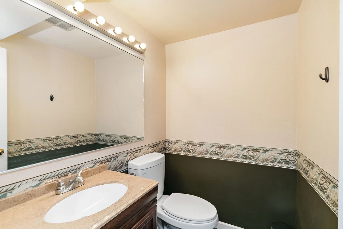 Photo of 30 Whittington Crse