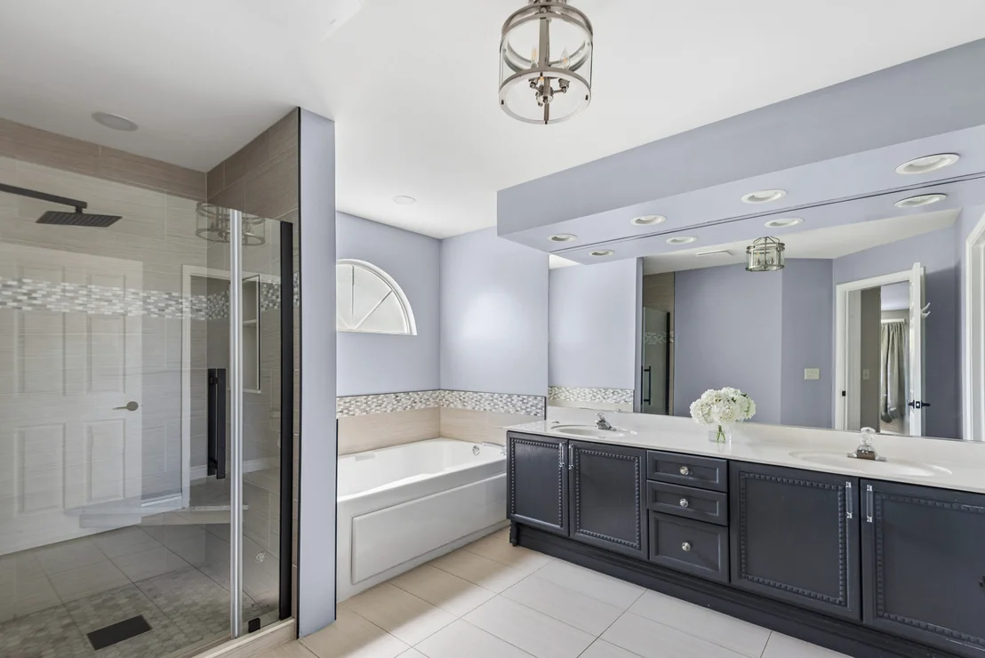 Photo of 6285 Murifield Drive