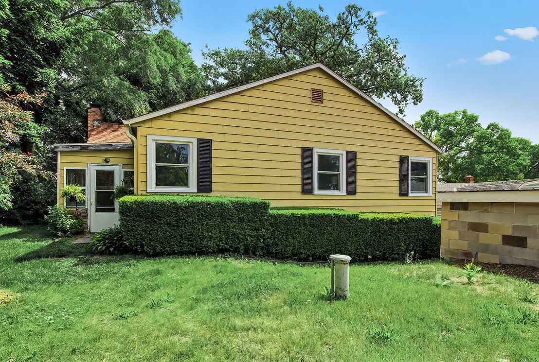 Photo of 33834 Hillcrest Drive