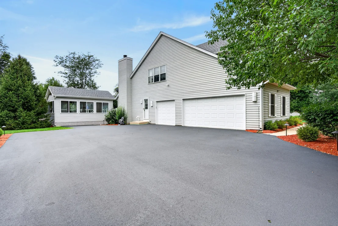 Photo of 583 Running Deer Lane