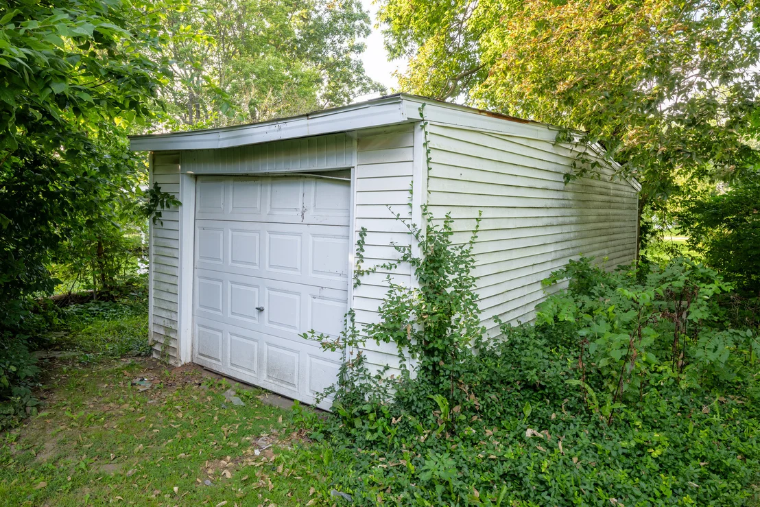 Photo of 801 Oakcrest Drive