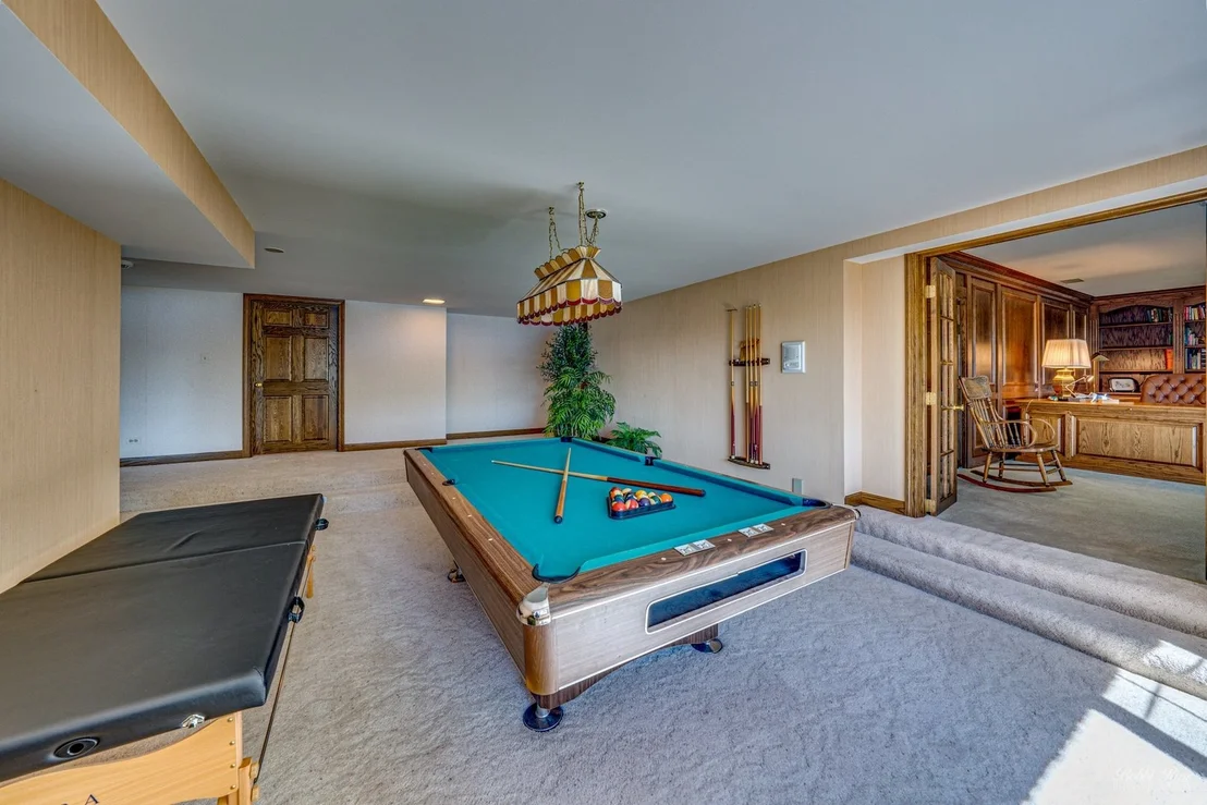 Photo of 1825 CLOVER Drive