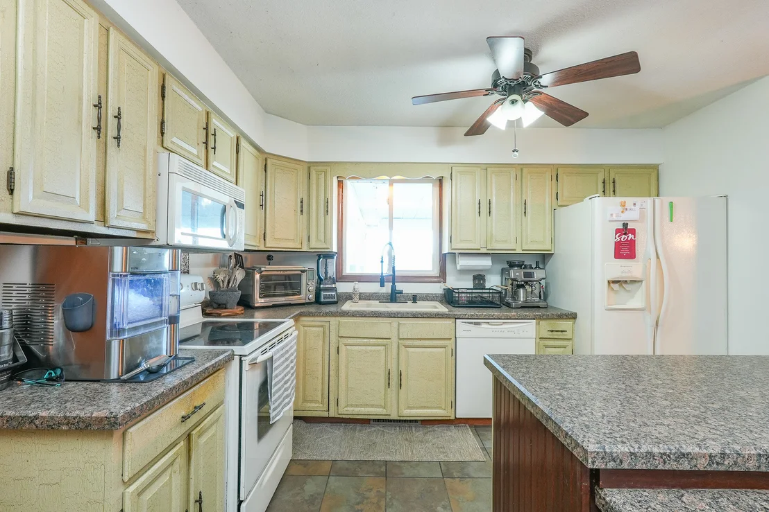 Photo of 901 Edwin Drive