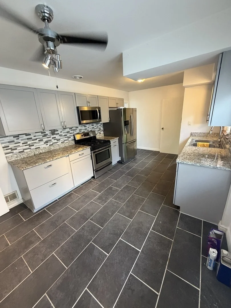 Photo of 3529 W 72nd Place