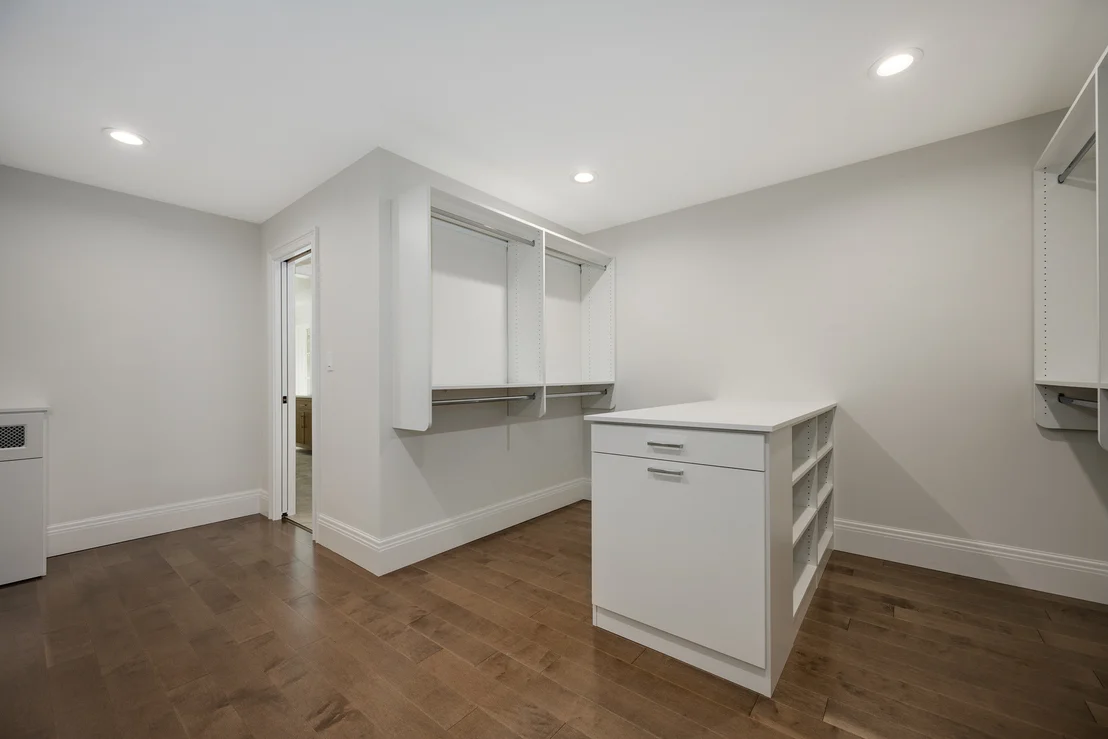 Photo of 809 Lenox Road