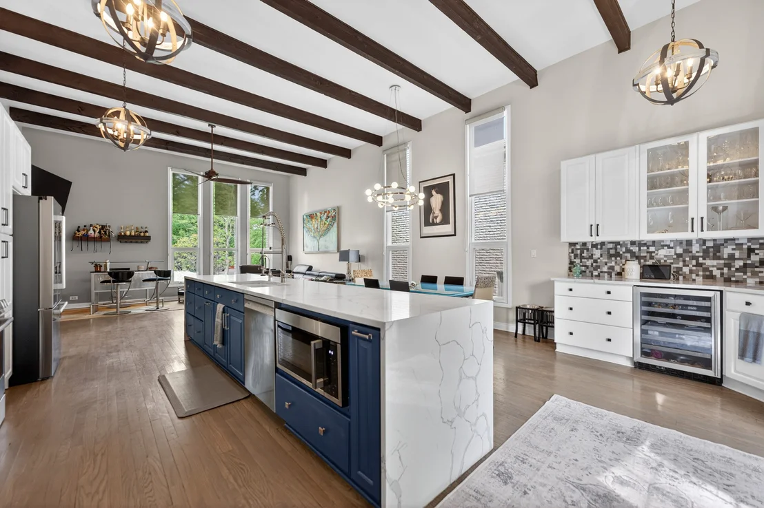 Photo of 923 Park Avenue