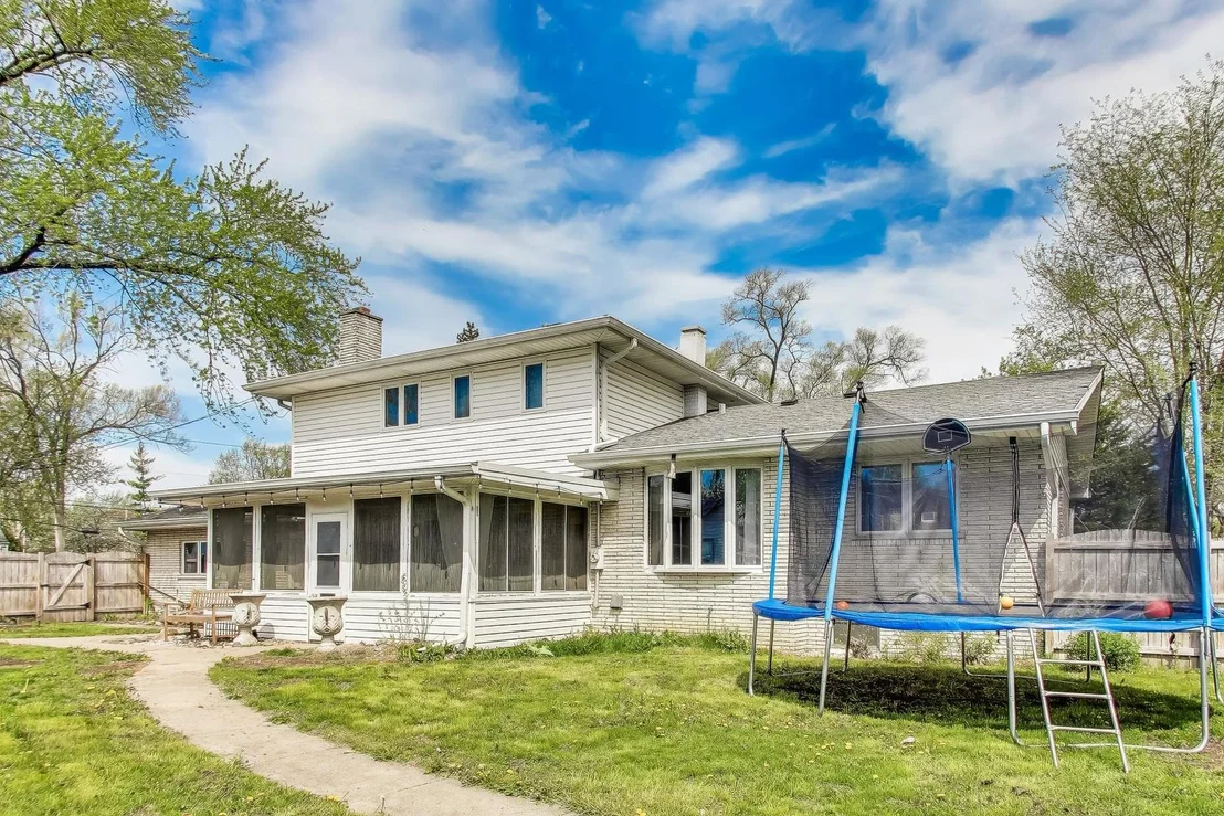 Photo of 4255 149th Street