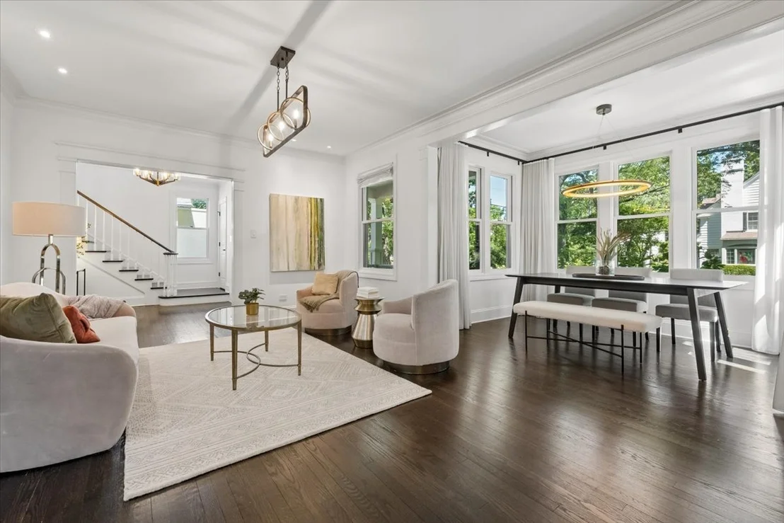 Photo of 712 Ingleside Place