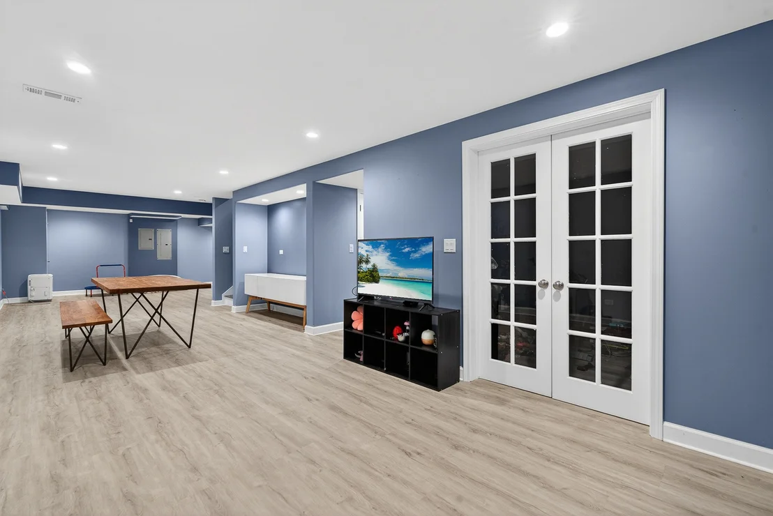 Photo of 5285 Shotkoski Drive
