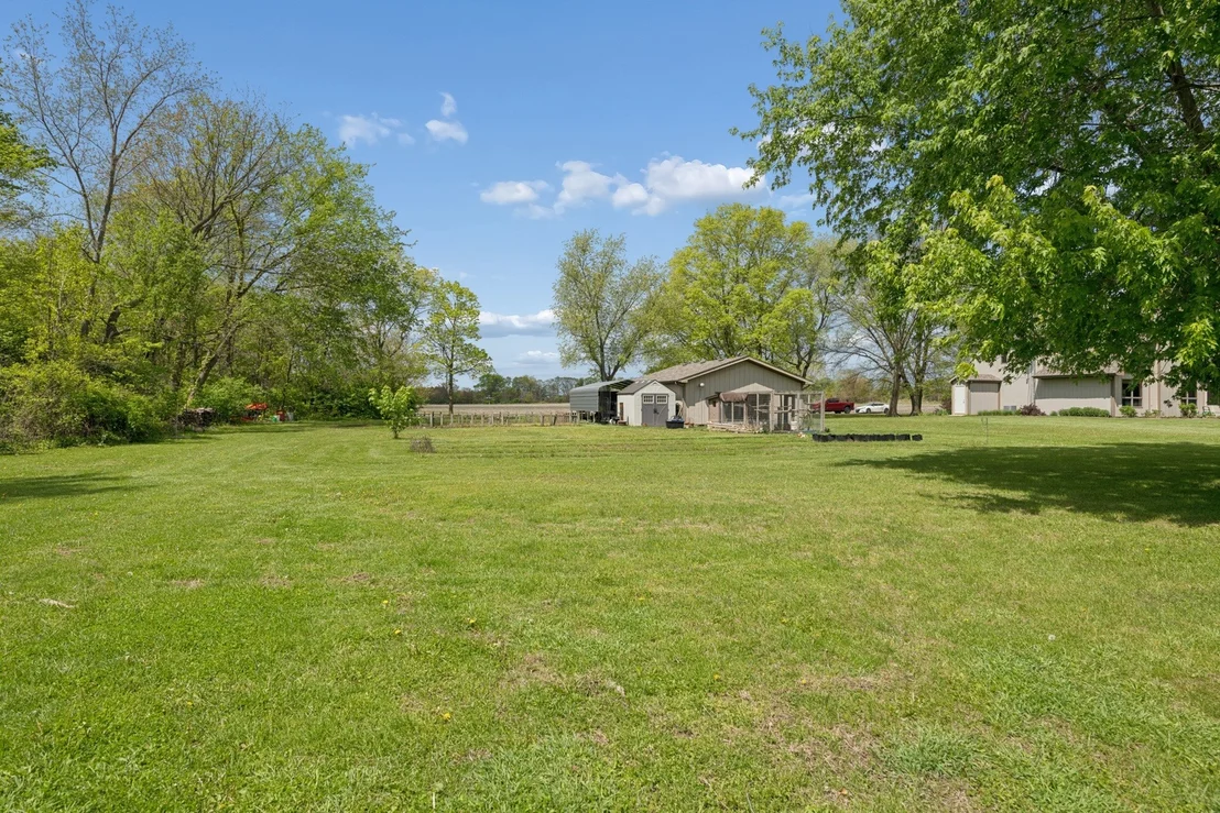 Photo of 9590 Brown Road