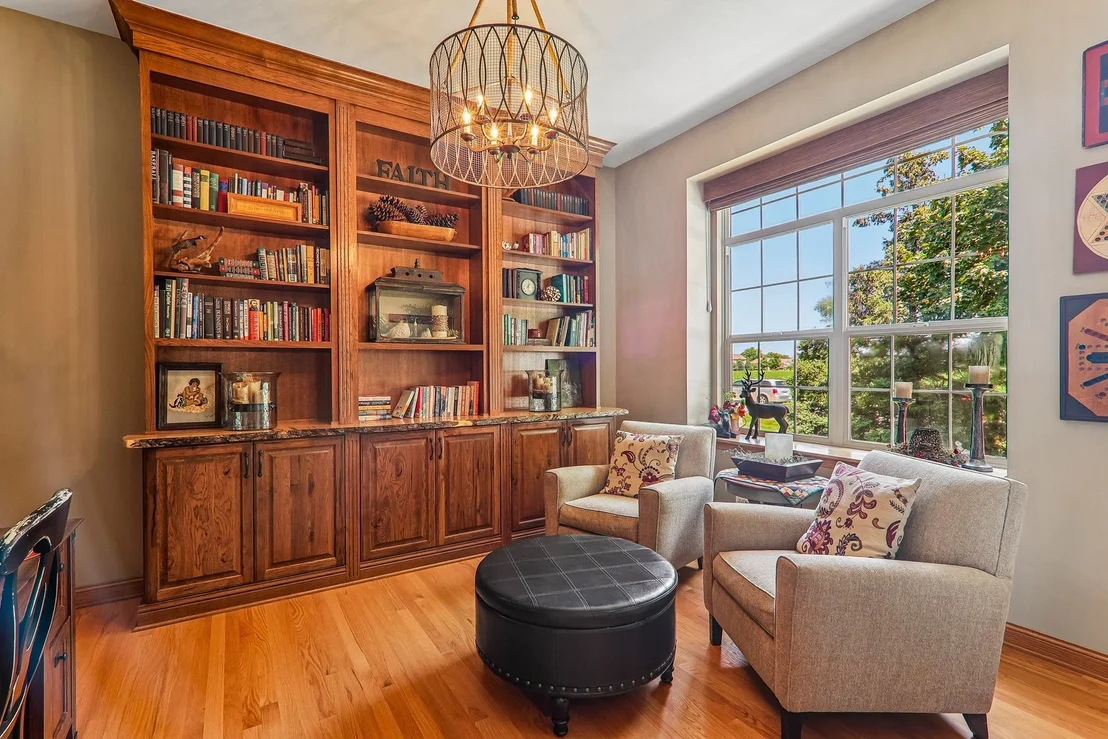 Photo of 5715 Saddle Ridge