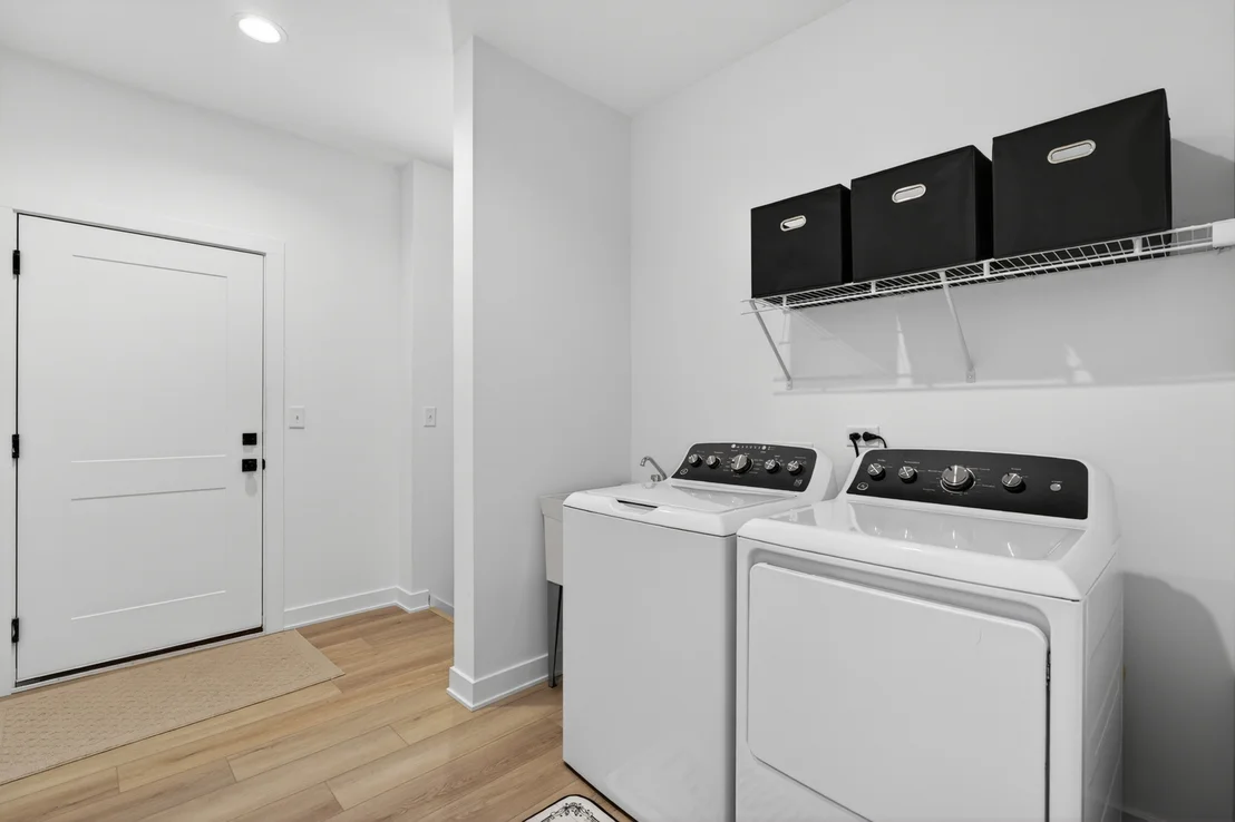 Photo of 2061 Isabella Lane