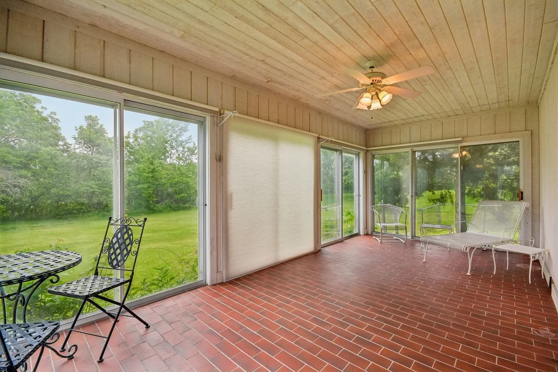 Photo of 6S155 W Ridge Drive