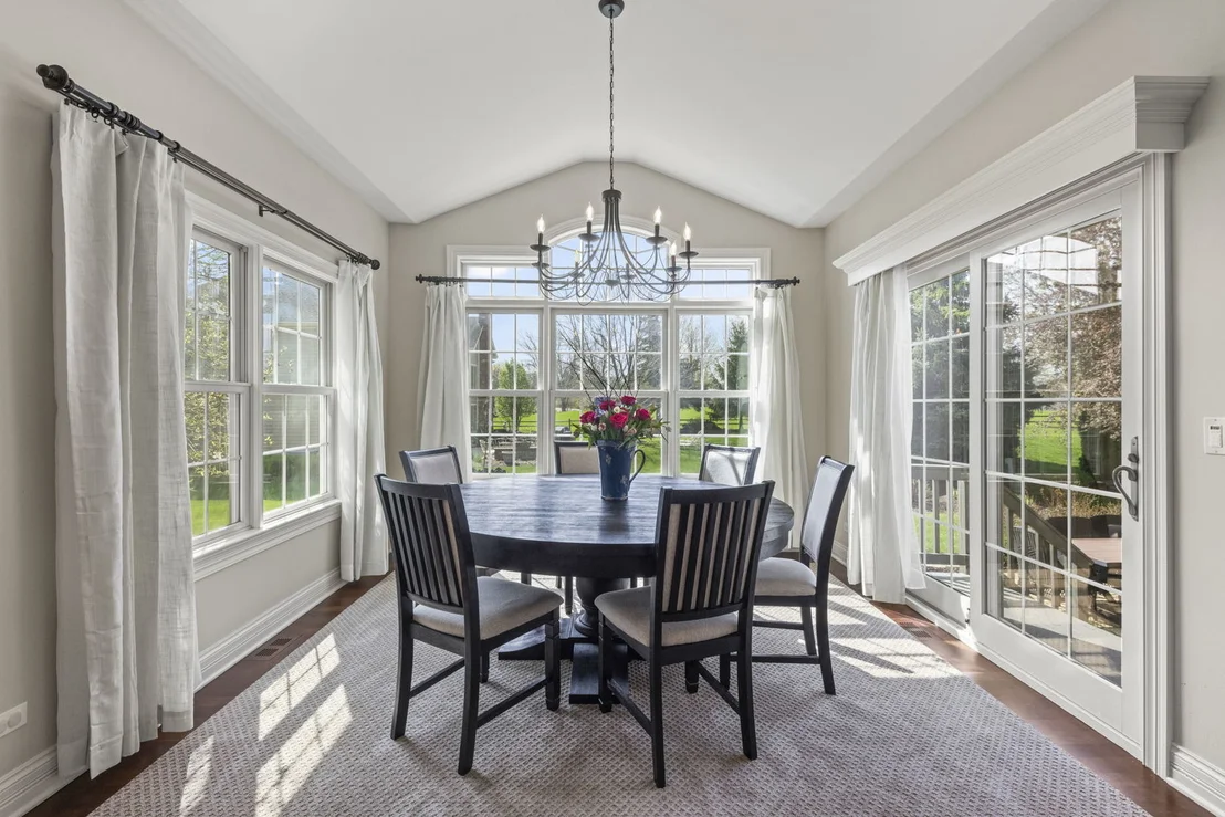 Photo of 671 SHEFFIELD Circle