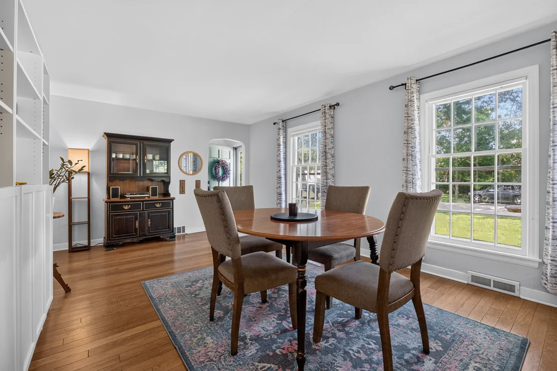 Photo of 816 Manchester Road
