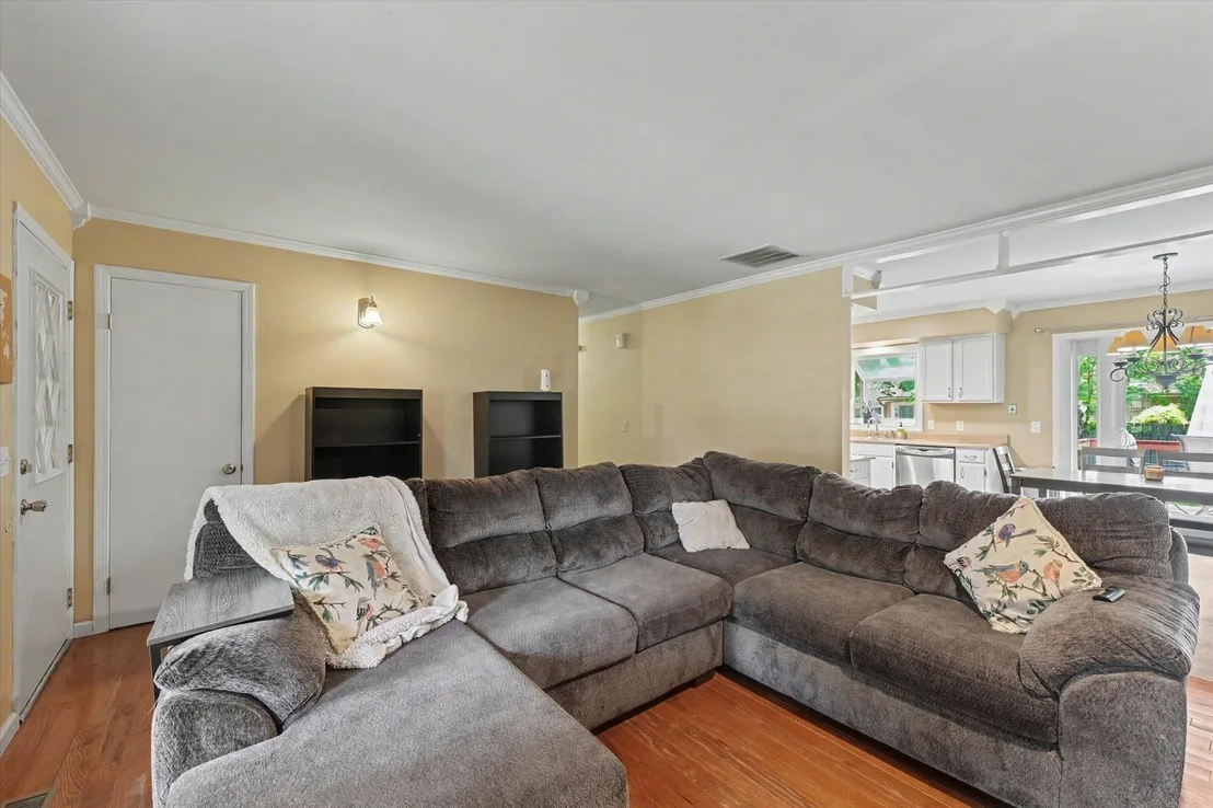 Photo of 2406 Jordan Drive