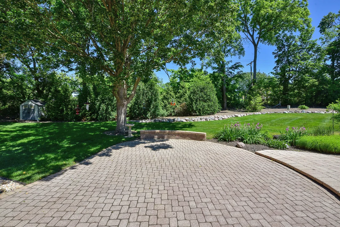 Photo of 381 Grayfriars Lane