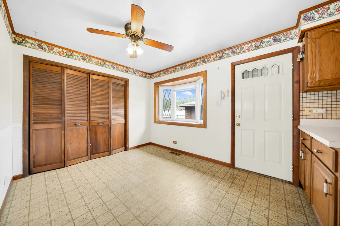 Photo of 7030 Saratoga Drive