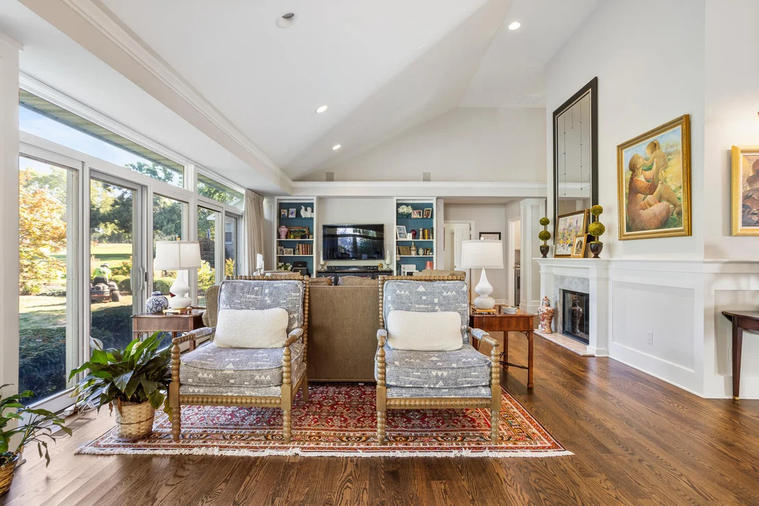 Photo of 7 Greencroft Drive