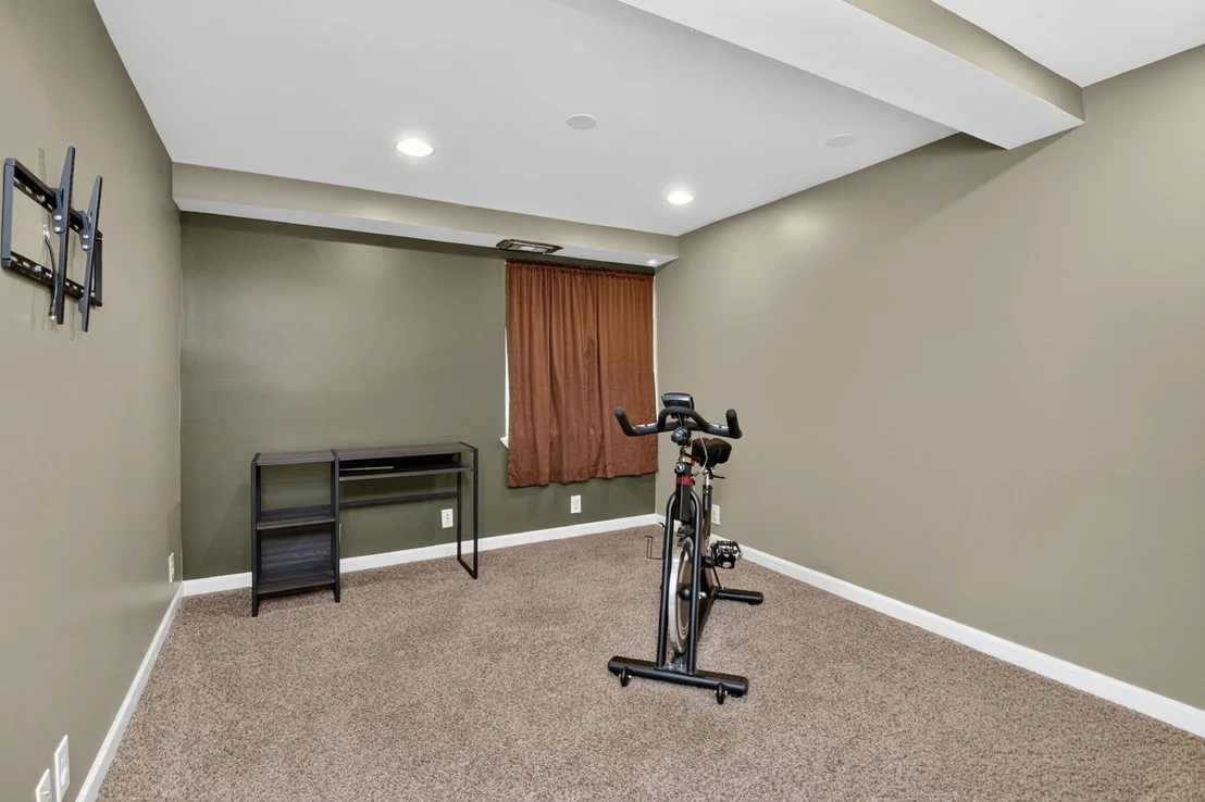 Photo of 239 Bluegrass Parkway