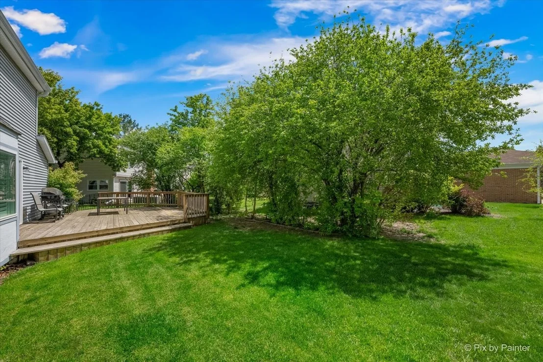 Photo of 658 WAINSFORD Drive