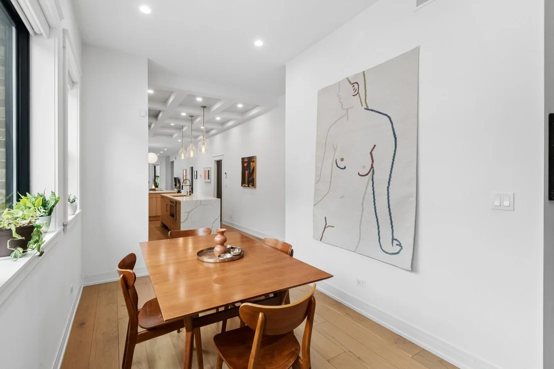 Photo of 2147 W Thomas Street