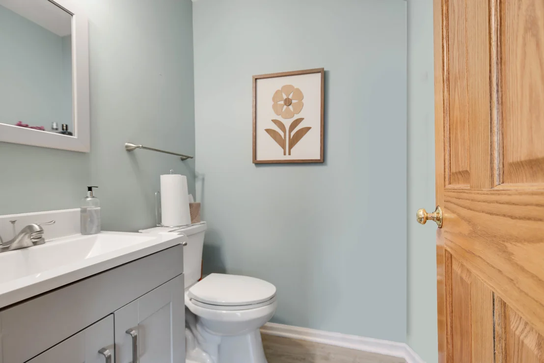 Photo of 7404 Fordham Lane