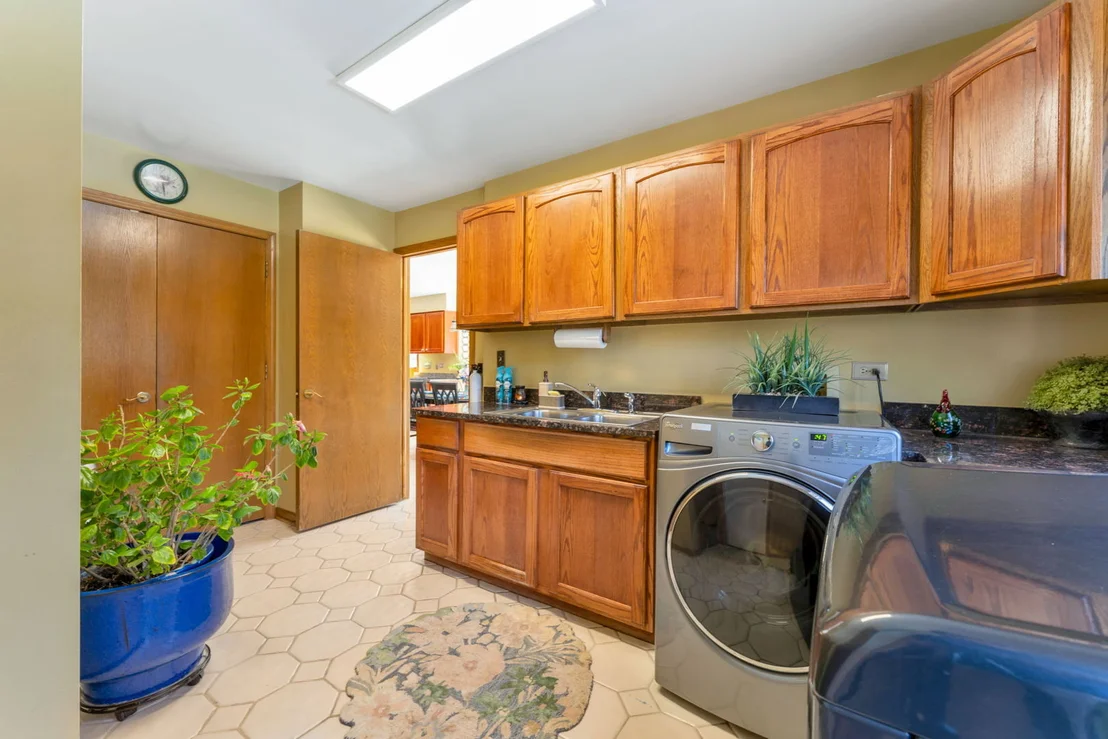 Photo of 2135 Phillips Drive