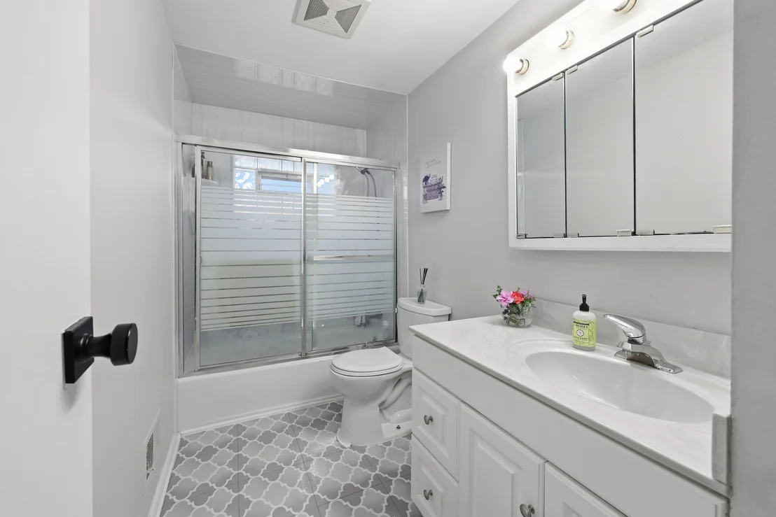 Photo of 1419 Hampton Lane