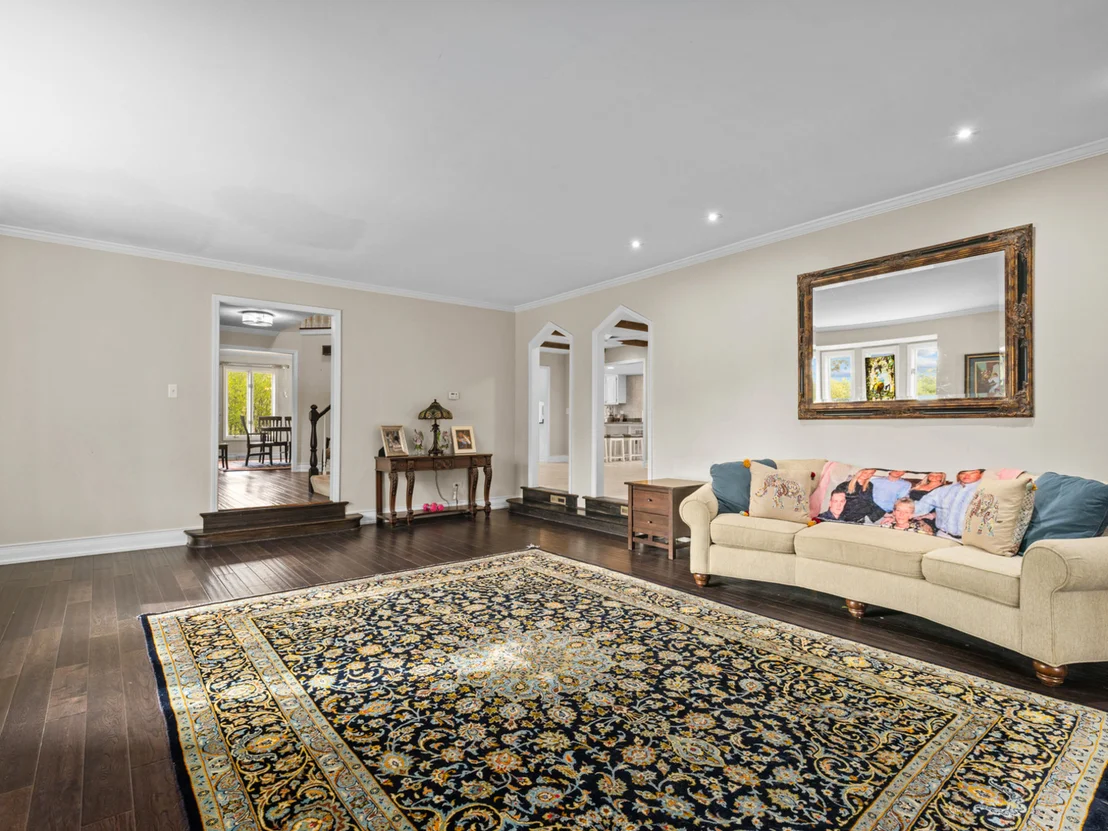 Photo of 155 Helm Road