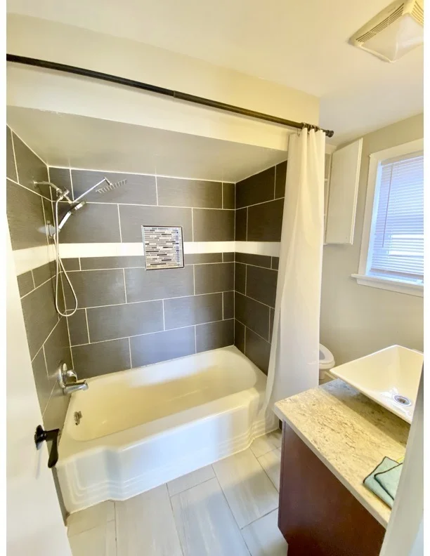 Photo of 626 Bent Street