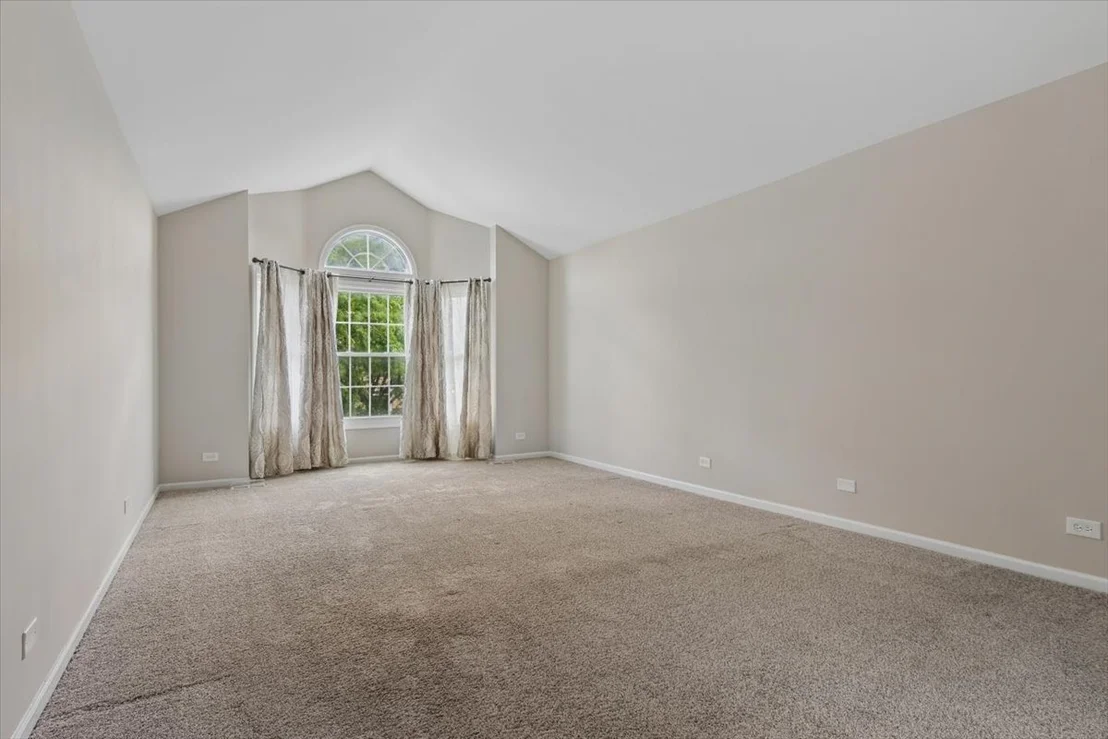 Photo of 490 Flora Drive