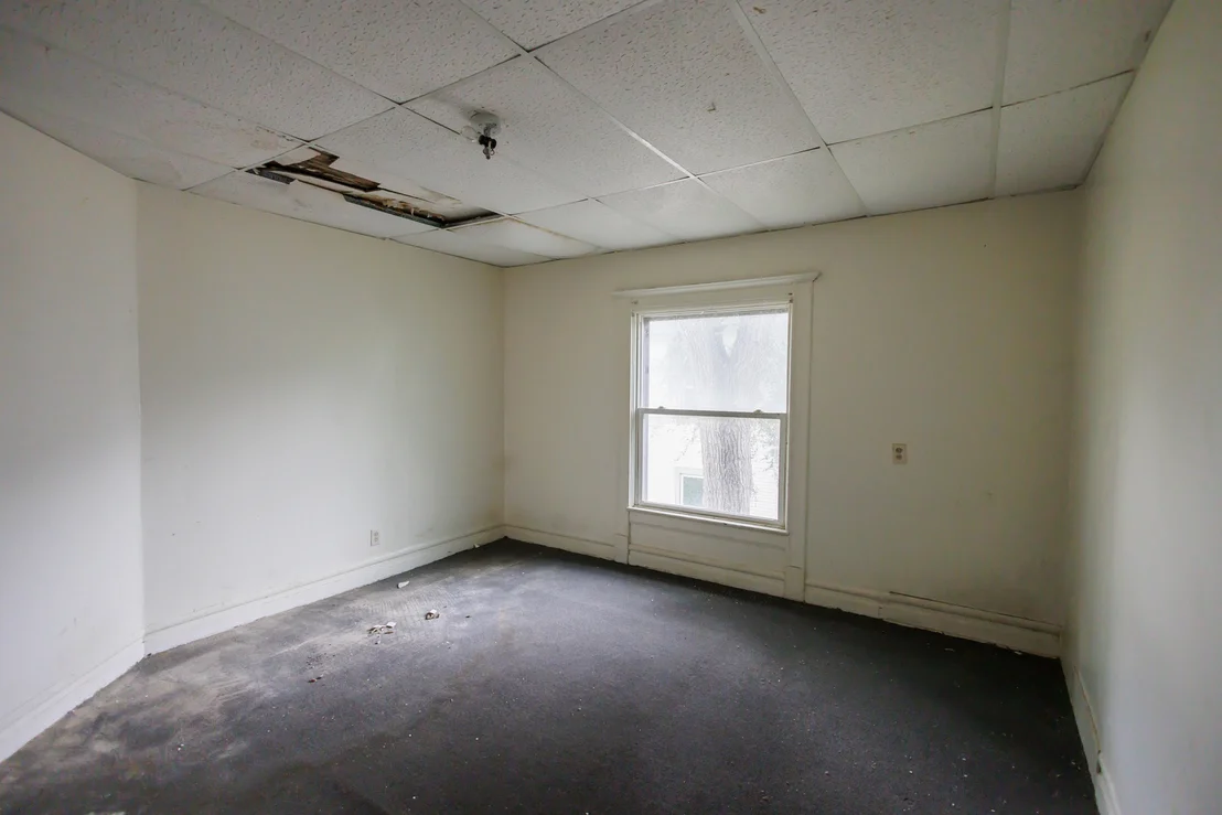 Photo of 643 S Myrtle Avenue