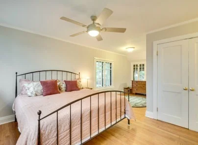 Photo of 715 Monticello Place