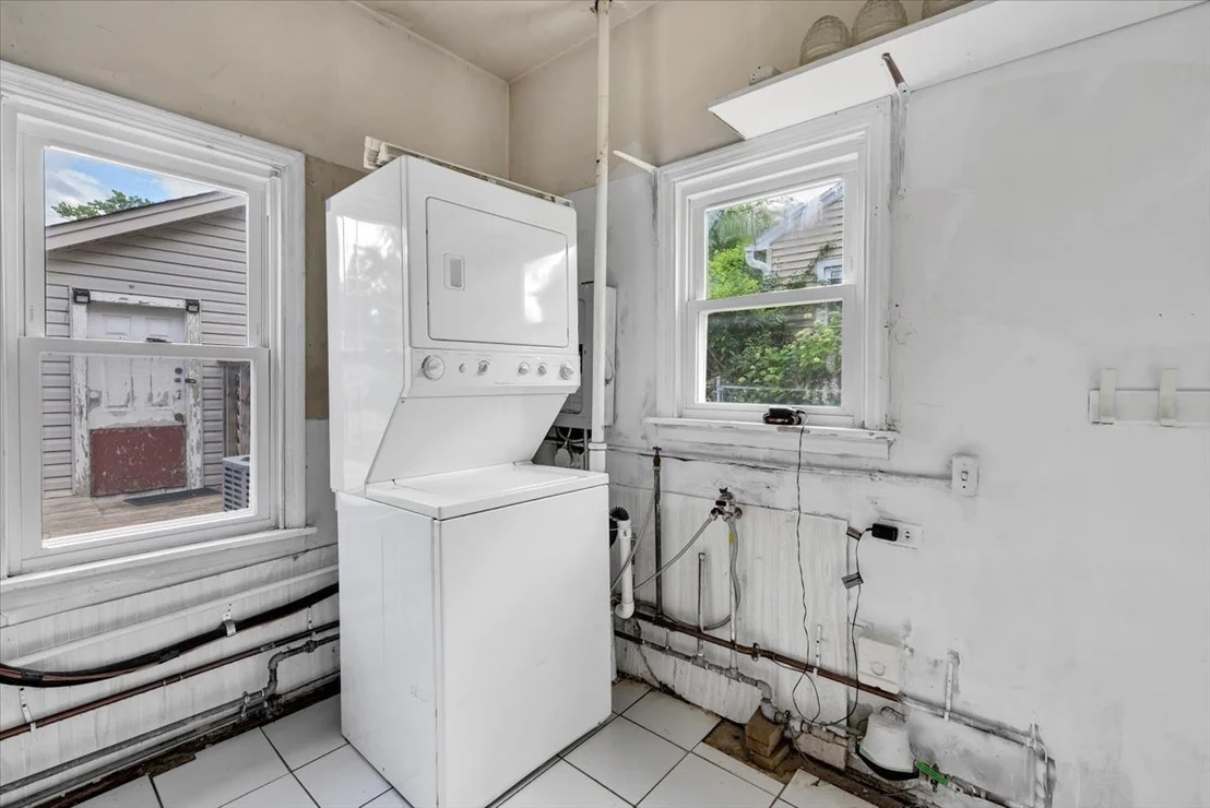 Photo of 57 Wheeling Avenue