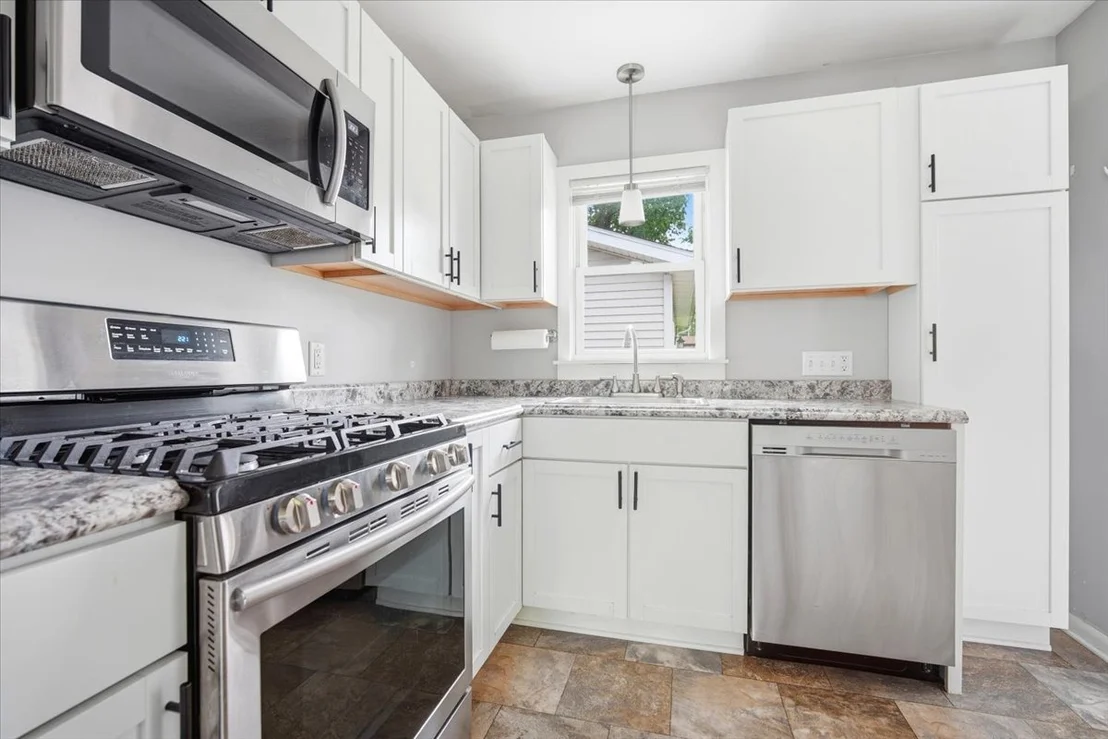 Photo of 1112 Eastholme Avenue