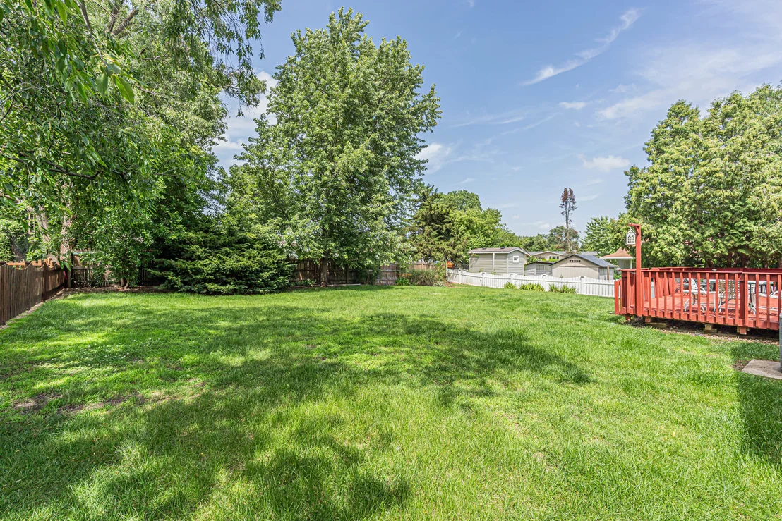 Photo of 2504 W Fairview Lane