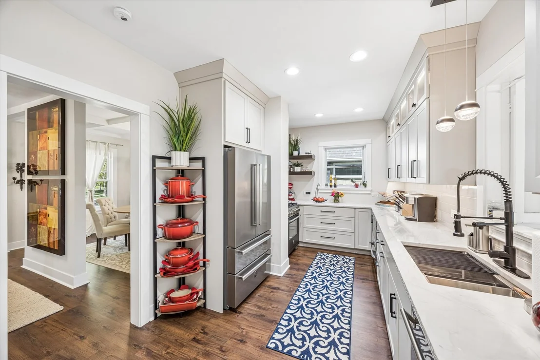 Photo of 223 Southcote Road