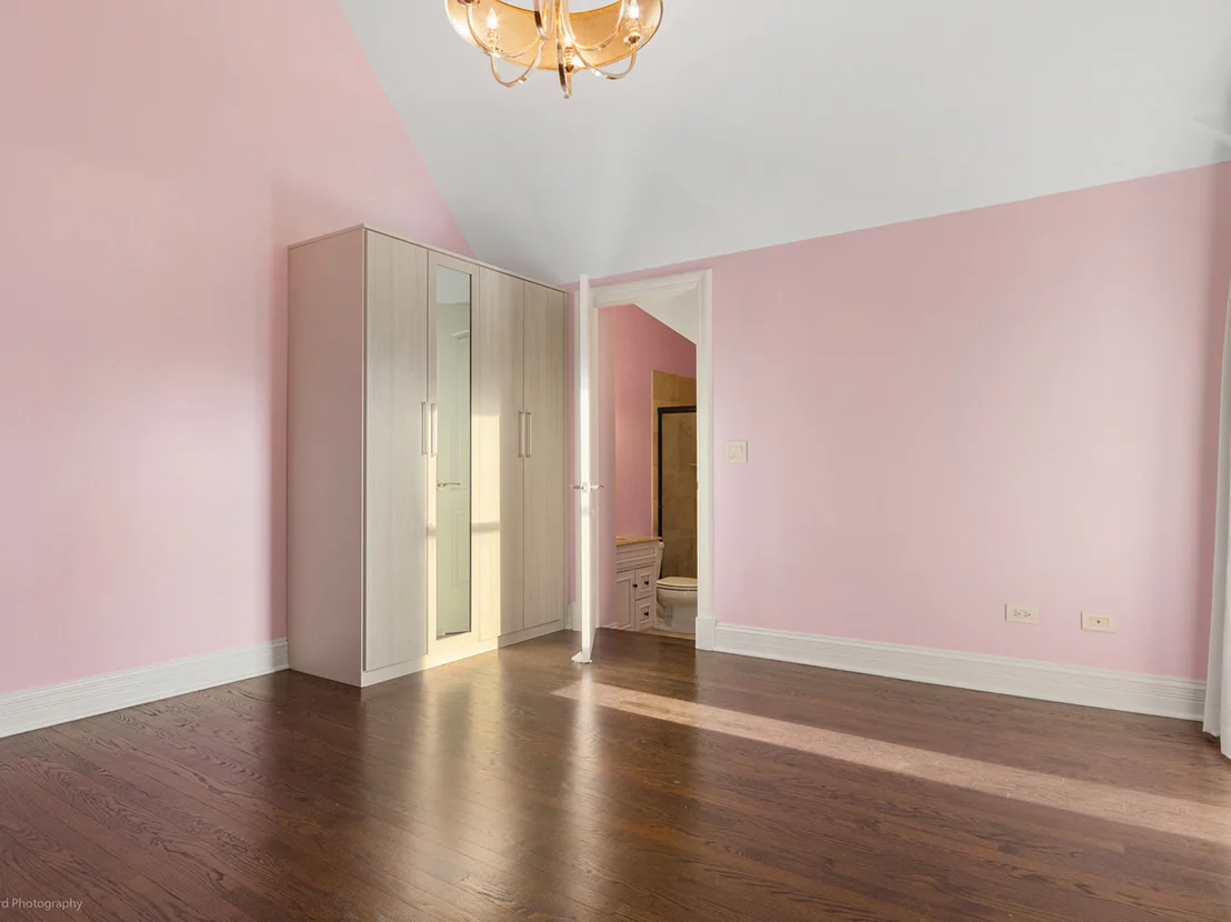 Photo of 950 Gage Lane