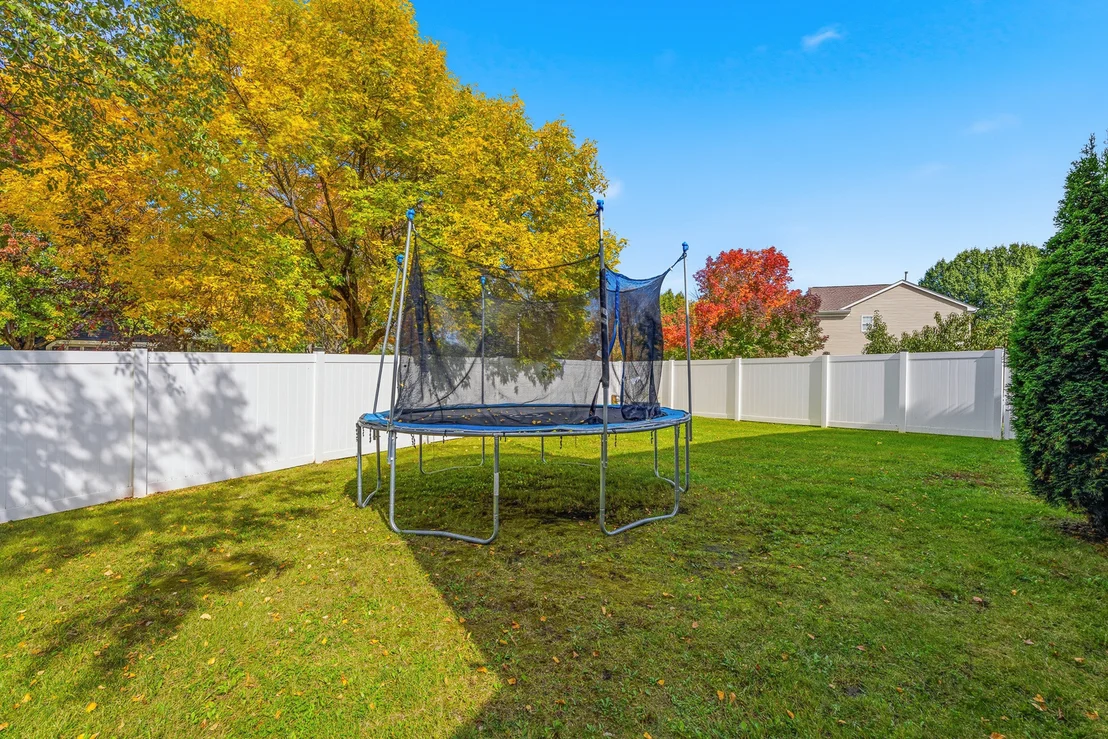 Photo of 568 Cambridge Drive