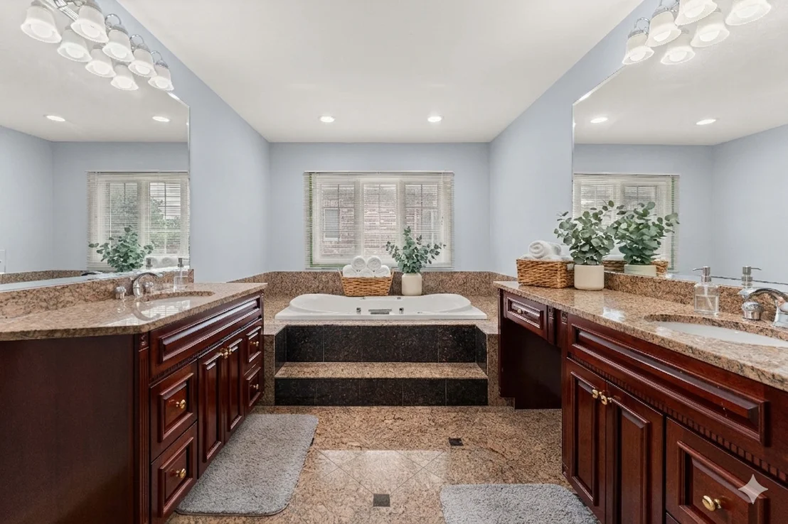 Photo of 281 N Forest Drive