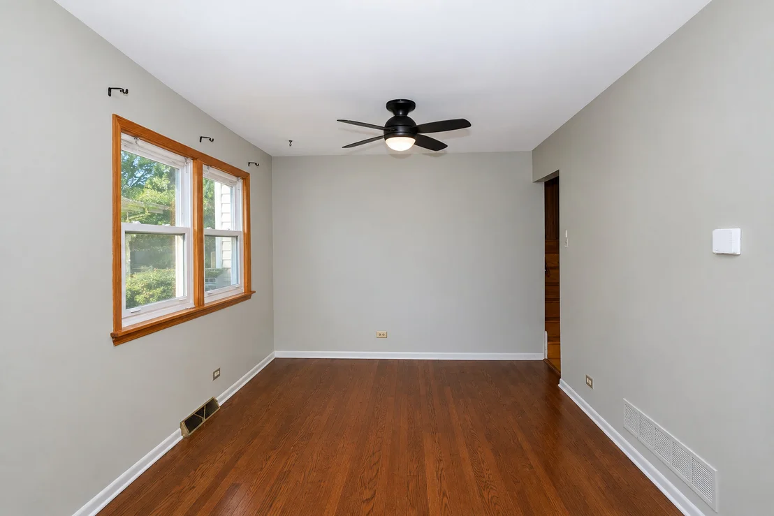 Photo of 984 Cuyahoga Drive