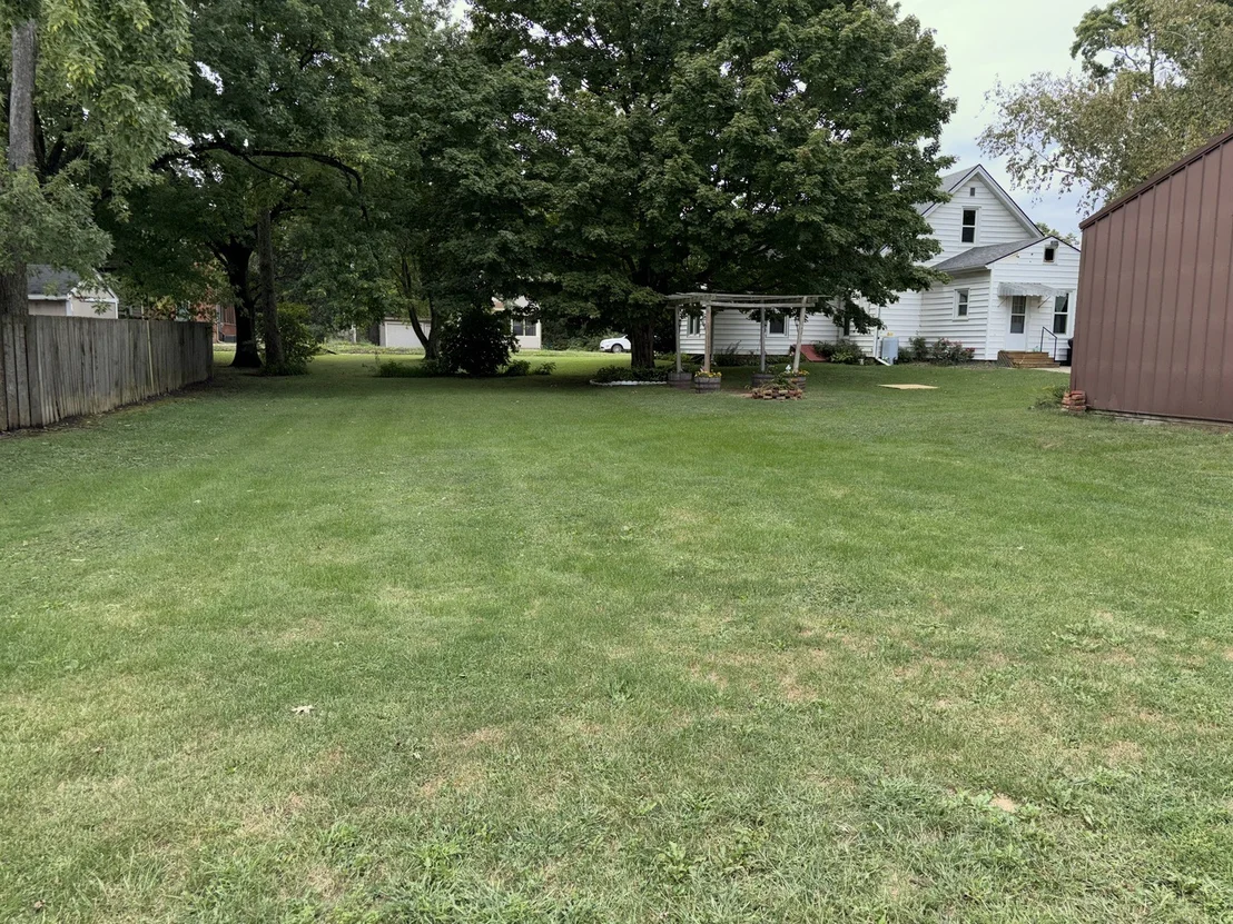 Photo of 211 N Seminary Street