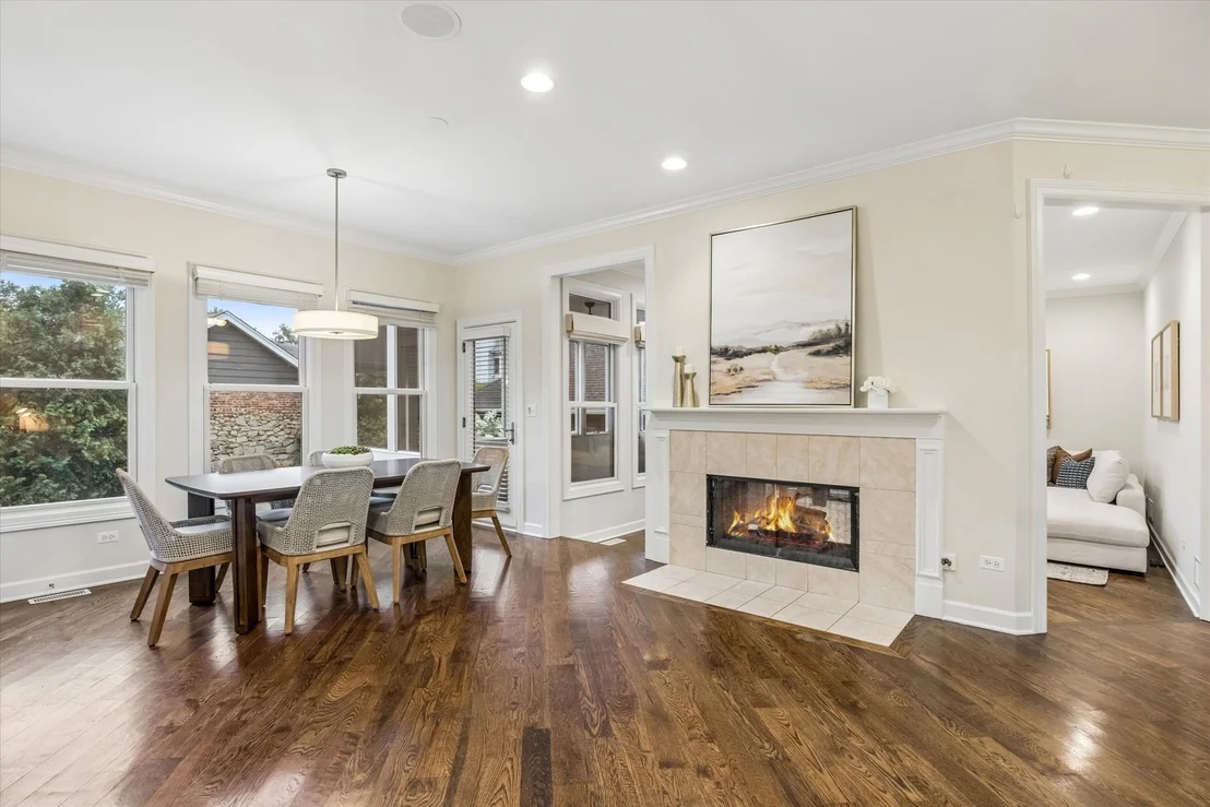 Photo of 116 W Jefferson Avenue