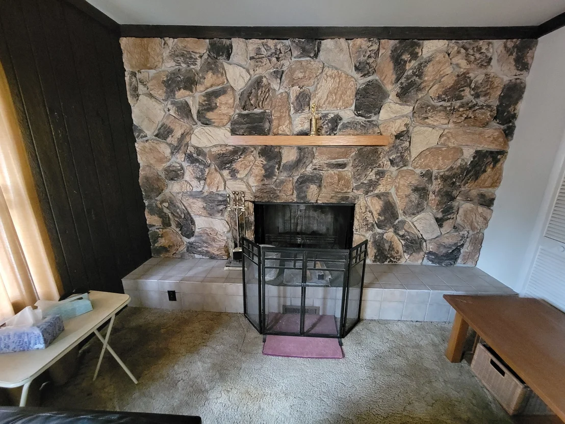 Photo of 408 E 4th Street
