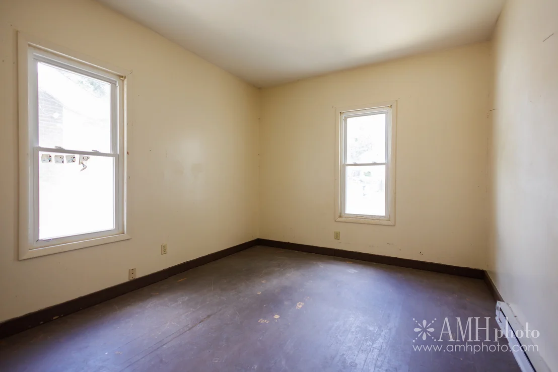 Photo of 360 S ELM Avenue