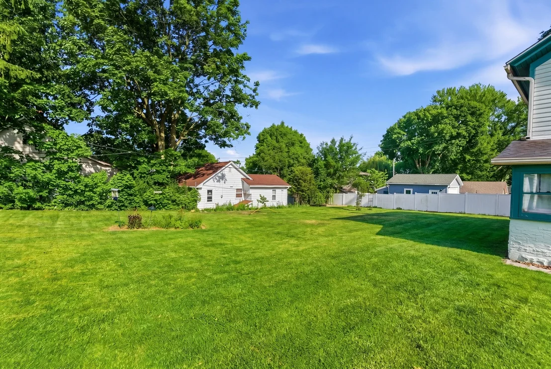 Photo of 327 Silver Street