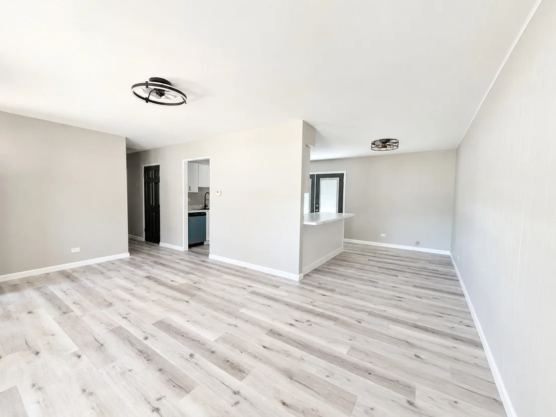 Photo of 11 bonds Drive