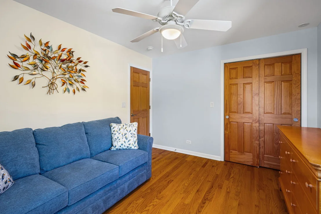Photo of 1016 Longmeadow Drive